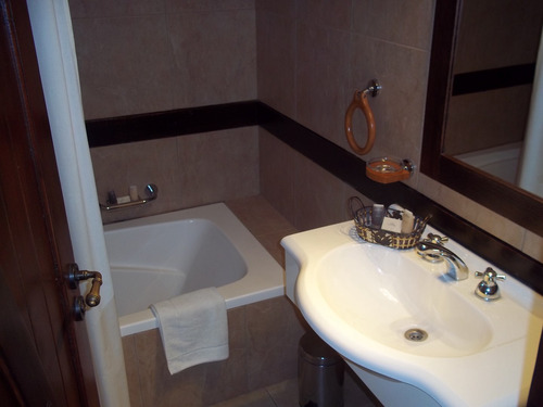 Alojamiento Temporario Apart Hotel En Ituzaingó, Corrientes, Argentina