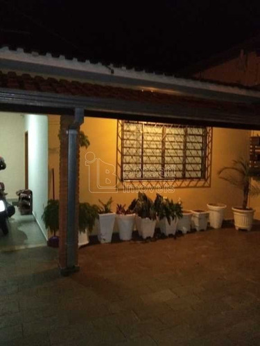 Imagem 1 de 6 de Venda De Casas / Padrão Na Cidade De Araraquara 9750