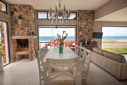 Imagen 2 de 28 de Casa En Alquiler Anual Con Vista Al Mar