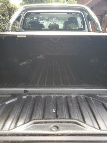 Toyota Hilux Srv 4x2 D/c 2.8