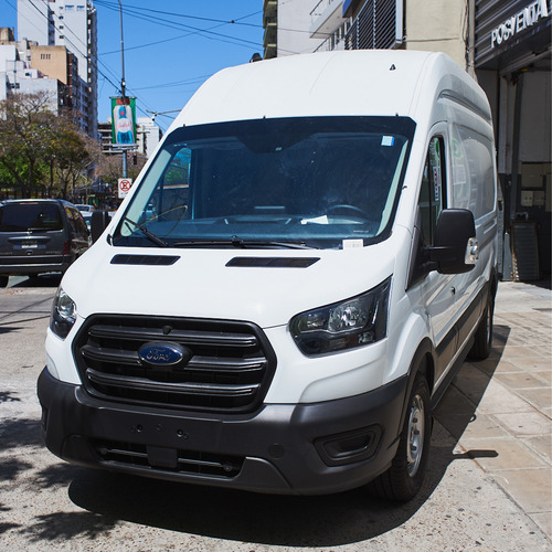 Ford Transit 2.2 Furgon Largo 350l