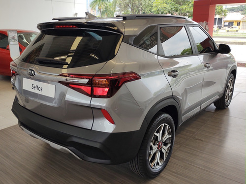 Imagen 10 de 14 de Kia Seltos Zenith At. 1.6l 2022