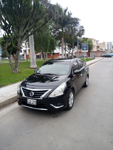 Imagen 1 de 5 de Nissan Versa Full