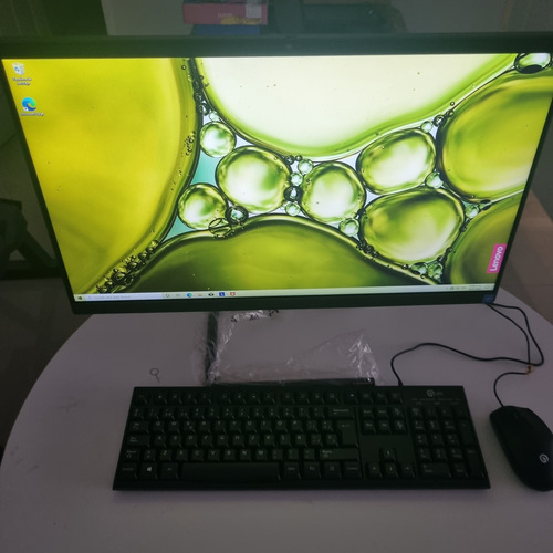 Aio Lenovo 340-24igm 4gb Ram 1 Tb Hhd 24 Pulgadas Negro (Usado)