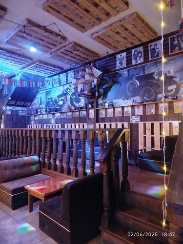 Se Traspasa Restobar, Estamos Ubicados En Av Universitaria