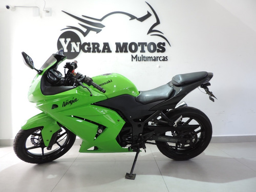Kawasaki Ninja 250r 2009 - Linda