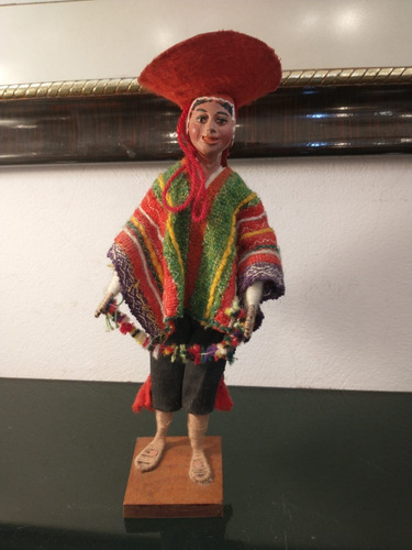 Imagen 1 de 6 de Antiguo Muñeco Coya De Alambre Hilo Y Cara De Papel Maché