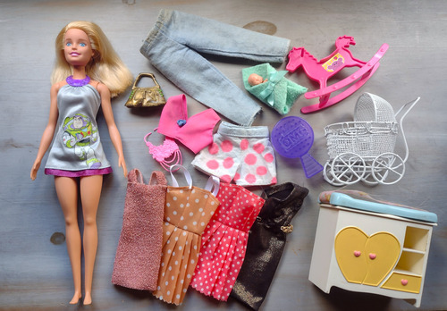 Oferta! Lote Set Barbie Millie Con Accesorios Y Ropa