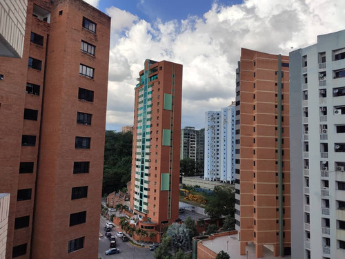 Venta De Apto Obra Blanca En Las Chimeneas Resd Montecarlo 60-02