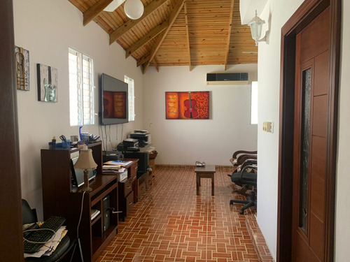 Casa Amplia En Villa María