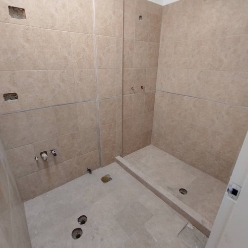 Imagen 8 de 12 de Townhouse En Obra Blanca En Santa Cruz, San Diego Con Pozo