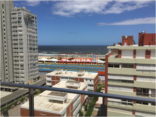 Apartamento En Brava - Punta Del Este- Ref: 6918