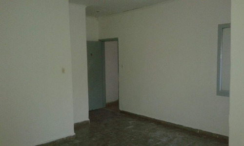 Imagen 2 de 5 de San Martin - Soldado Ruiz 1831 - Departamento 2 Dormitorios En Alquiler