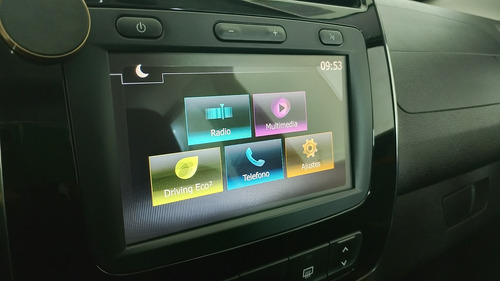 Renault Kwid 1.0 Outsider