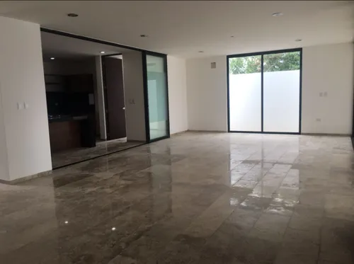Casa En Venta En Privada Nortemerida