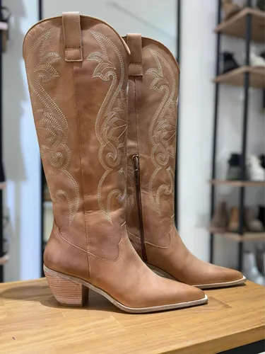 Botas Texanas Caña Alta Bordada Marrón Suela De Cuero Vacuno