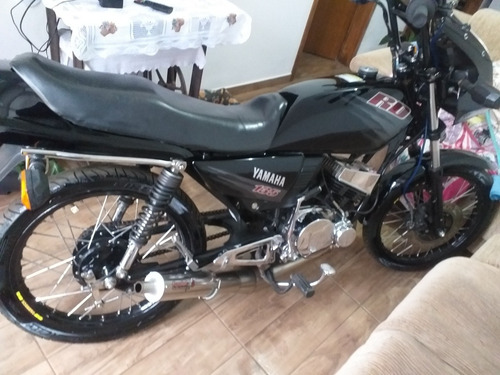 Imagem 1 de 7 de Yamaha Esportiva