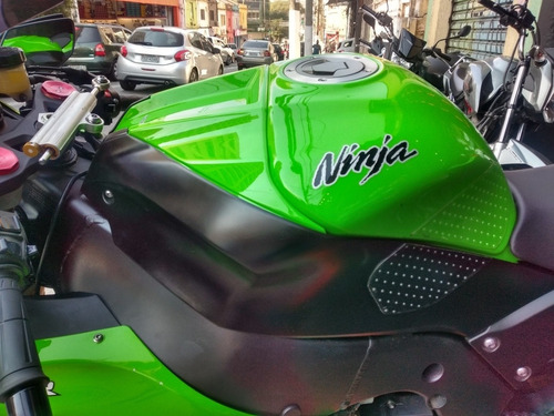 Imagem 2 de 15 de Kawasaki Ninja Zx 10