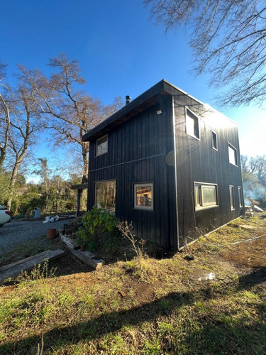 Arriendo En Pucón: Amplia Casa En Los Riscos