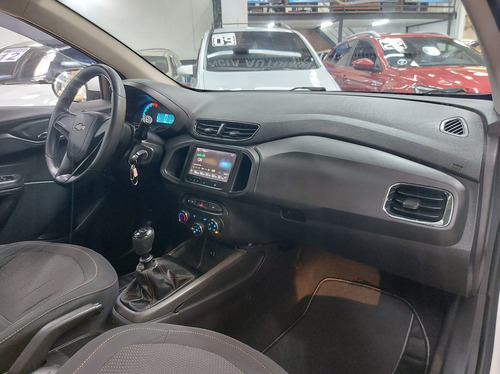 Chevrolet Onix 1.0 MPFI LOLLAPALOOZA 8V