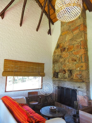 Mainimbú En Villa Serrana