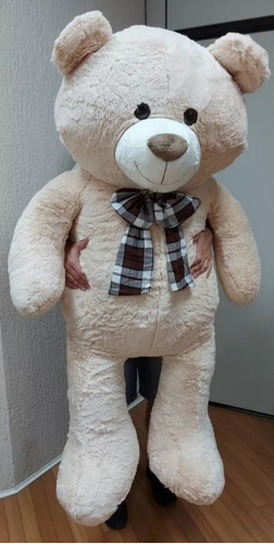 Urso Gigante Caramelo De Pelucia Grande Com 1,6 Metros 160cm