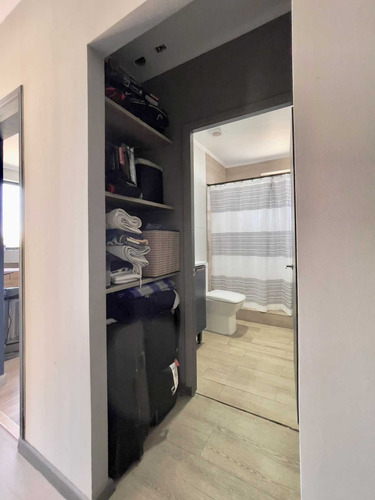 Casa Con 5.000 M2 De Terreno Con Piscina (82768)