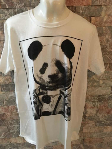 Playera Panda Astronauta