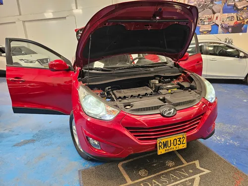 Hyundai TUCSON IX-35 2.0l Crdi 4x2 AUTOMÁTICA