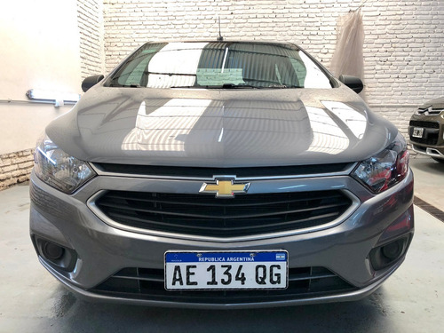 Chevrolet Onix Plus 1.4 Base