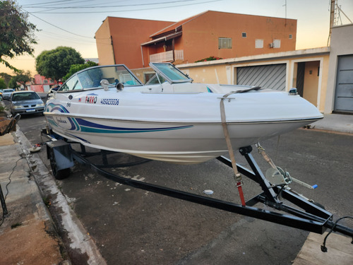 Lancha Focker 190
