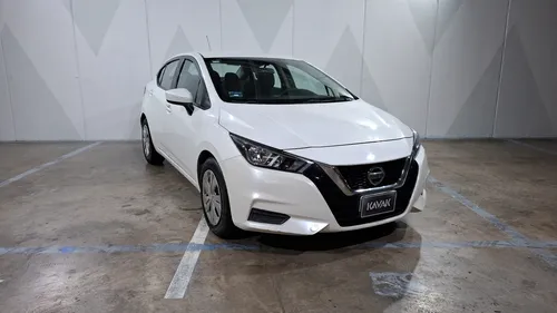 Nissan Versa 1.6 Sense Cvt