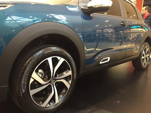 Rodas Citroen Cactus 2019 Aro16 Pcd+ Bicos( Jogo ) * Leia A Cor Preto Com Diamantado