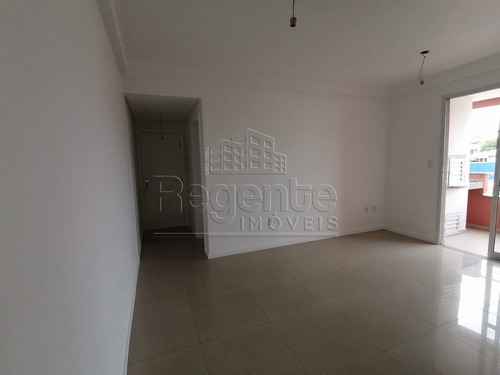 Imagem 4 de 15 de Apartamento A Venda Com 2 Quartos No Bairro Barreiros Em Sao Jose - V-81413