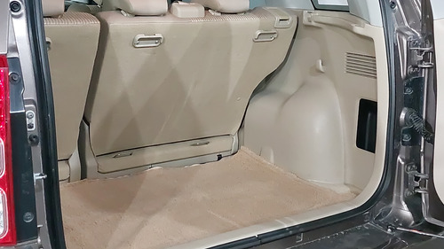 Suzuki Grand Vitara 2.4 L4 GL AT