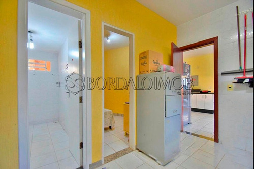 Casa Com 445m², Terreno De 800m² Com 540m² De Área Verde, Vista Panorâmica Para O Lago Paranoá E 3º Ponte. - Villa127538