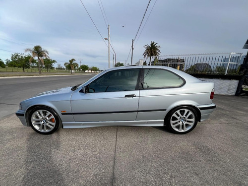 BMW Serie 3 1.8 318l