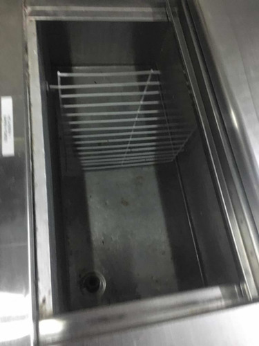 Imagen 3 de 5 de Heladera Botellero Bajo Mesada 3 Puertas