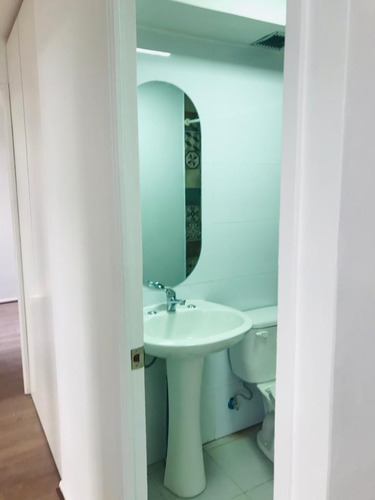 Excelente Depto Amplio , 1 Piso , 3 Dormitorios , 1 Baño .