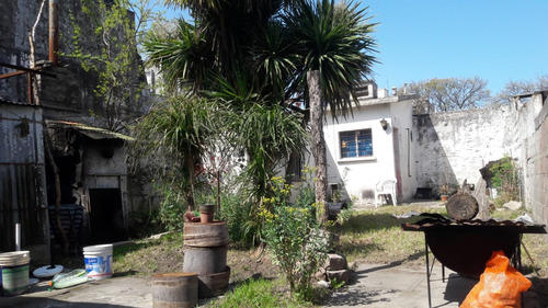 Ibirapita Y Garibaldi , Casa Ideal Edificio A Futuro 311 M2 De Terreno .