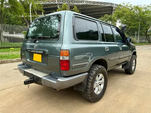 Toyota Burbuja 4.5 Autana Fzj80