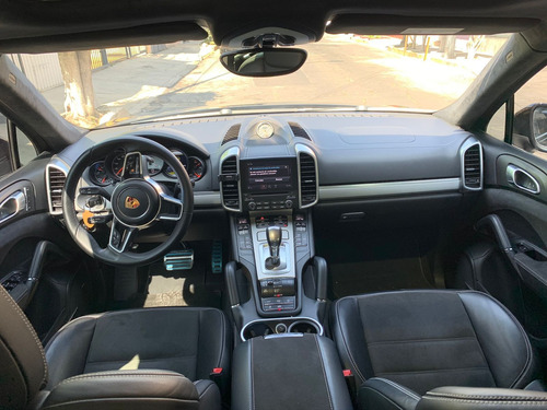 Porsche Cayenne 3.7 Gts At
