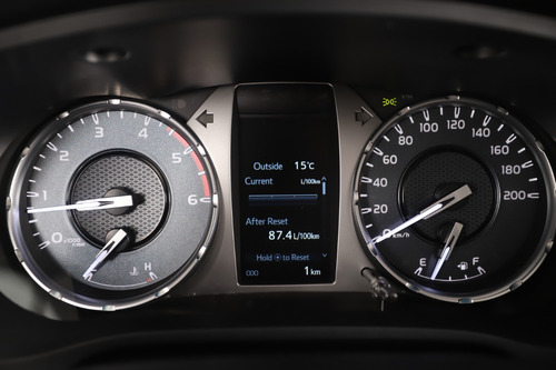 Imagen 14 de 25 de Toyota Hilux 4x2 Dc Sr 2.4 Tdi 6mt D.r