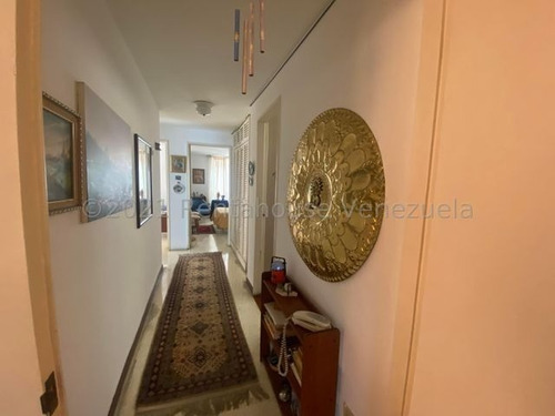 Imagen 11 de 15 de Venta De Lindo Apartamento En Cumbres De Curumo / Ofc 22-3407
