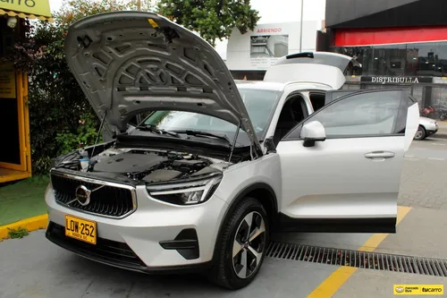 Volvo XC40 2.0 B4 Hibrida At 4x2