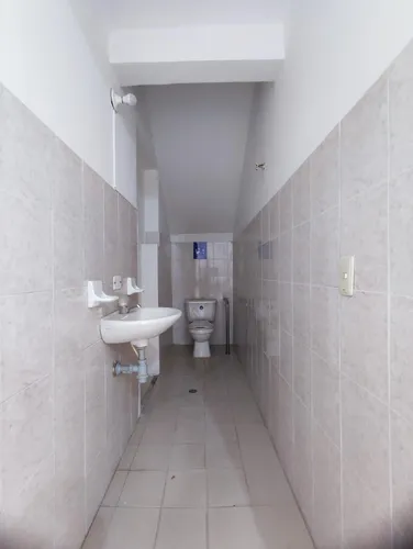 Local En Arriendo En La Ceiba. Cod A28376