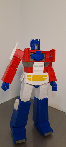 Figura Transformers Optimus Prime G1 3d