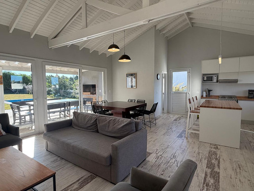 Casa En Venta En Costa Esmeralda