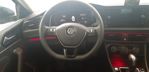Volkswagen Vento Highline 250 Tsi At My21 0km 2021 (el)