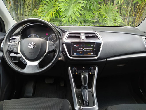 Imagen 11 de 13 de Suzuki S-cross 2019 1.6 Glx At